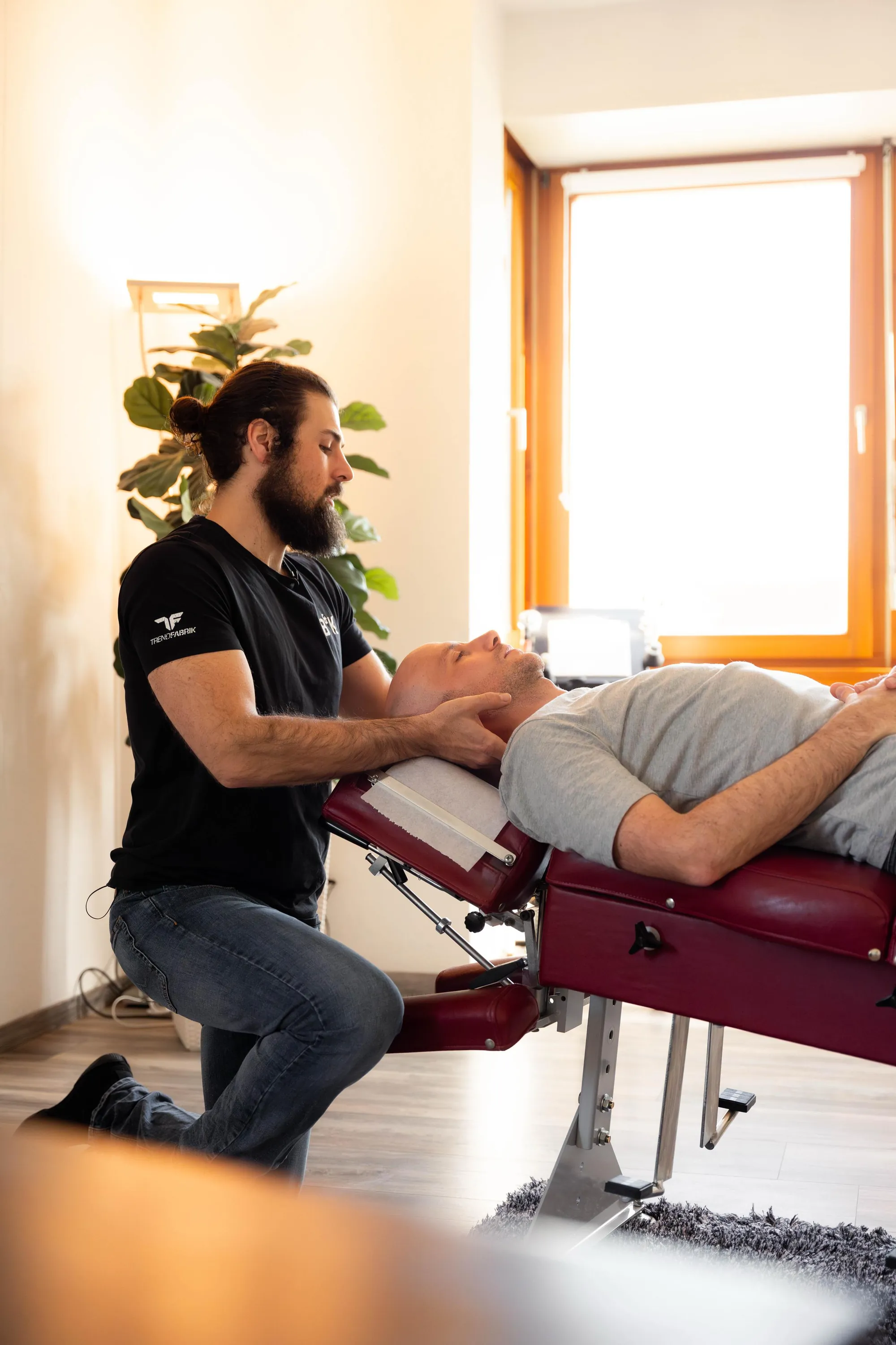 Chiropraktische Behandlung bei Beck & Kollegen